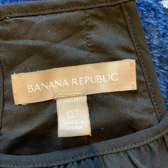 Lightweight Black Dress from Banana Republic - Picture 2 of 5